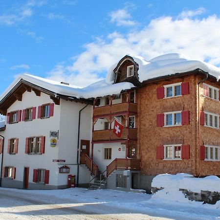 Hotel Pez Regina Lumbrein Eksteriør bilde